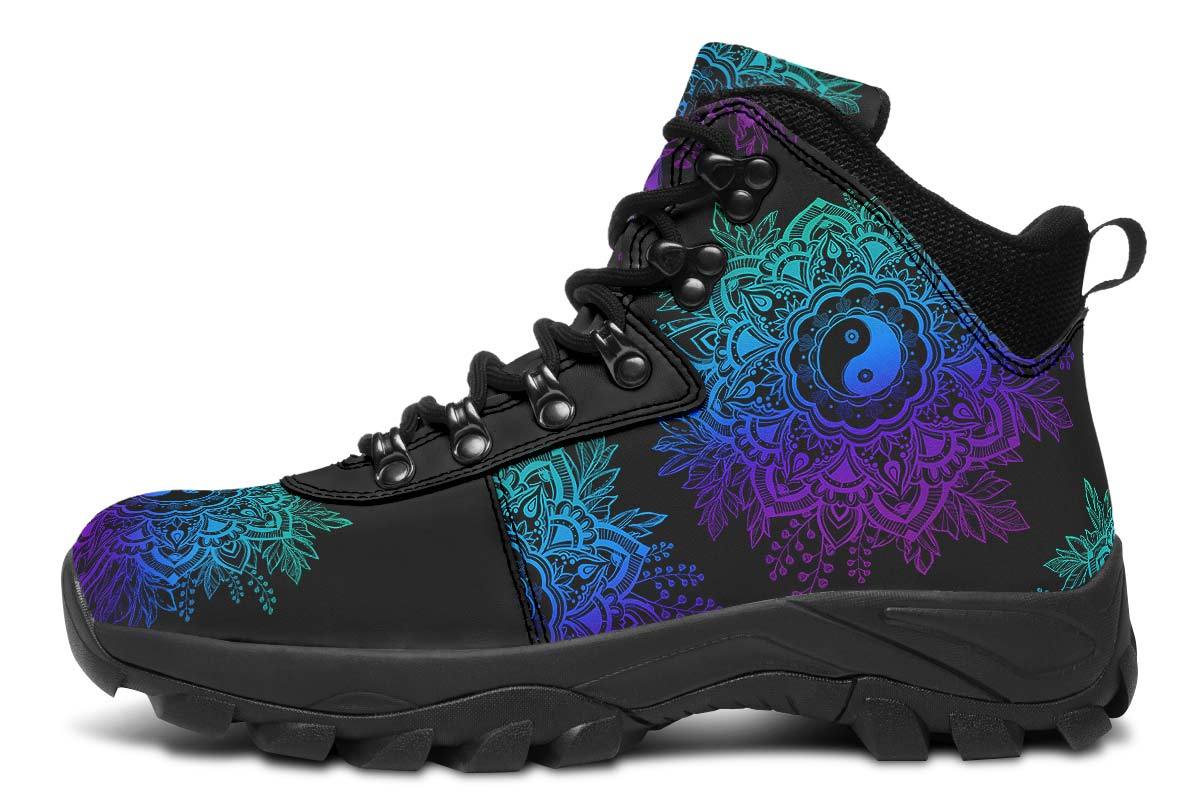 Outdoorboots-105YinYangMandala00014-Blk-YWV-STR1.jpg