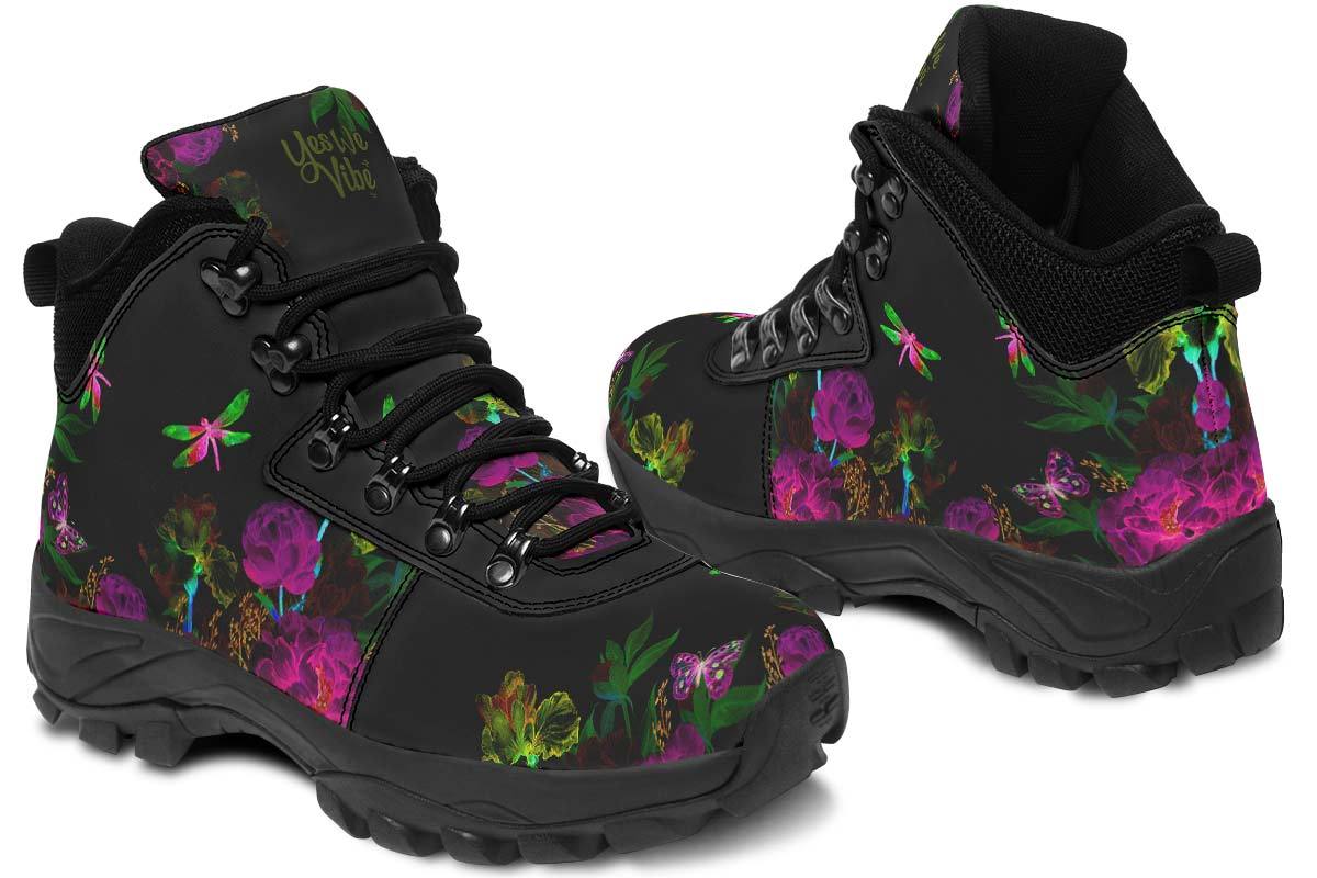 Outdoorvibeboots-105FlowersAndDragonflyBlack05070-Blk-YWV-STR9.jpg